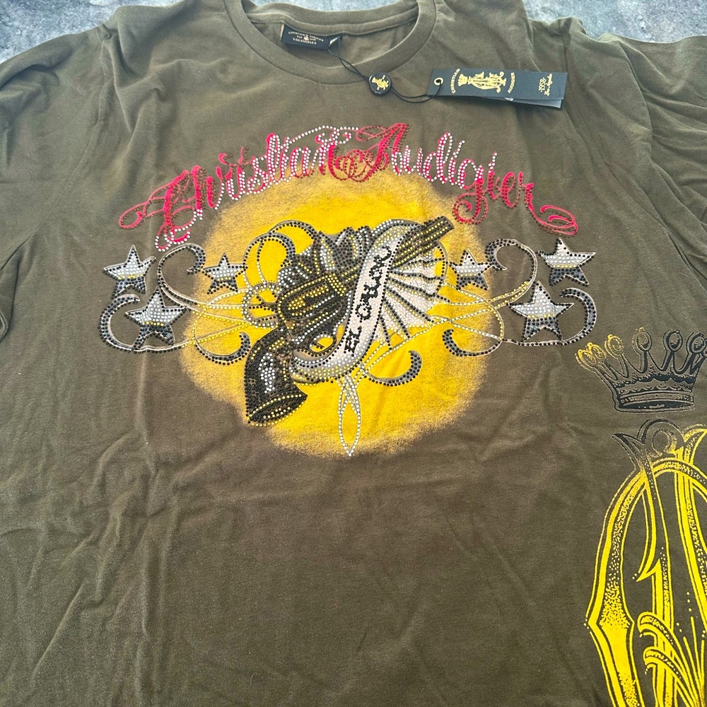 Christian Audigier men’s short sleeve tee size XXL. BNWT olive green color